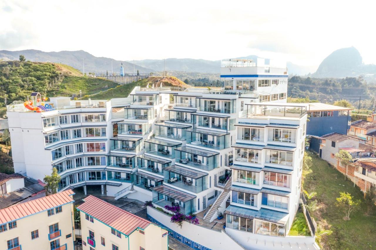 Hotel Santorini Guatape Exterior photo